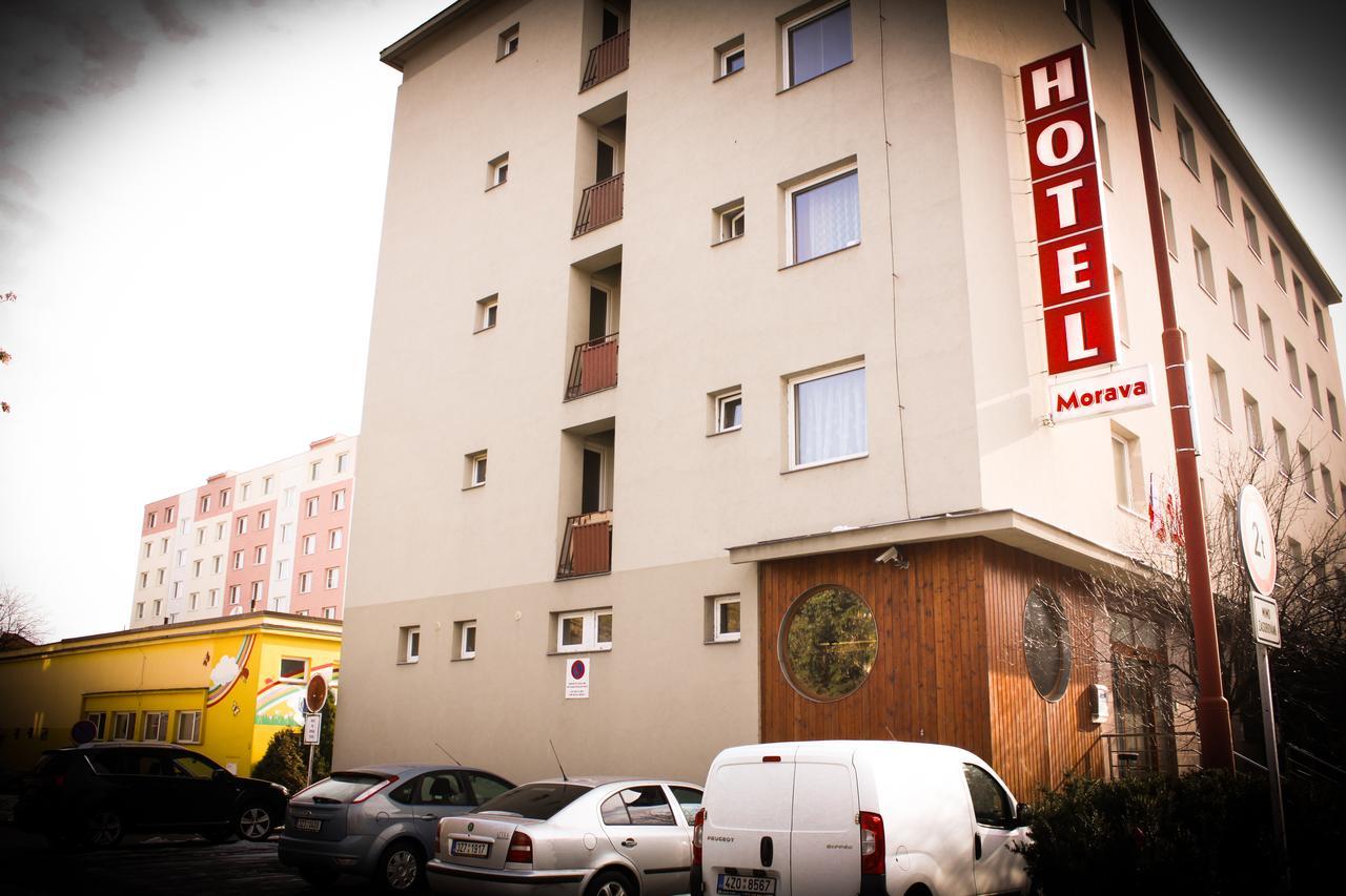 Hotel Morava Uherske Hradiste Ngoại thất bức ảnh